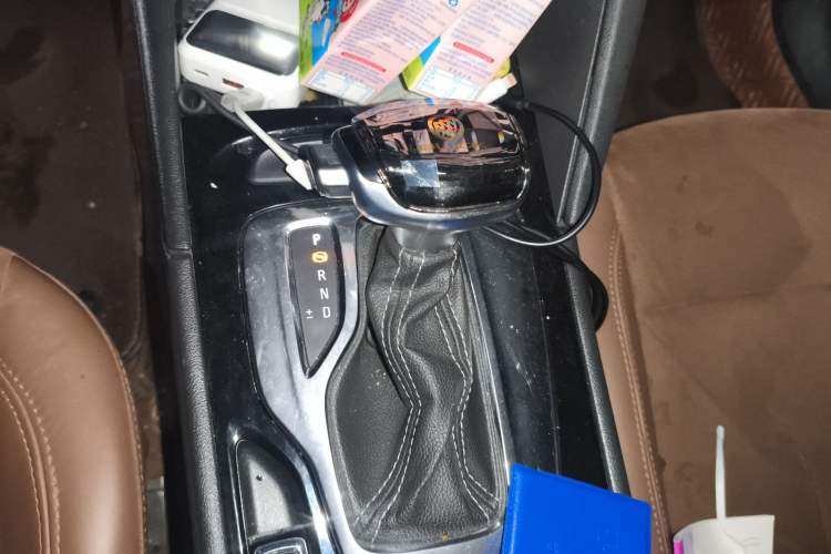 Used Buick Regal 2019 20T Elite Version China V Standard Gear Lever