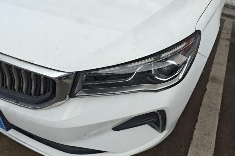 Used Geely Auto Emgrand 2023 4th Generation Champion Edition 1.5L CVT Prestige Model
