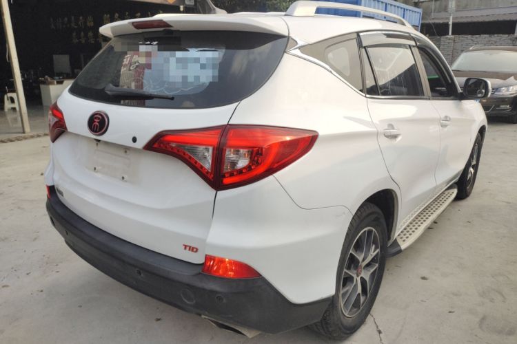 Used BYD Song 2017 Gaishe Upgrade Edition 1.5TID Automatic Elite Model