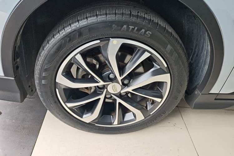 Used Geely Auto Emgrand S 2022 1.4T CVT Crossover Player Edition
