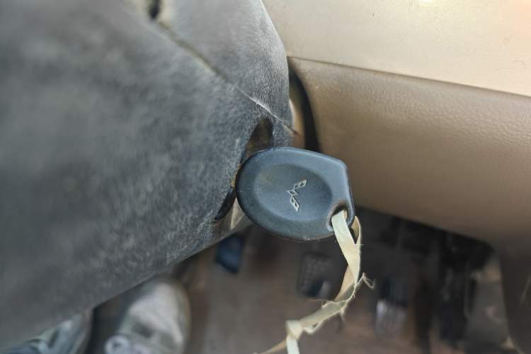 Used Wuling Rongguang 2011 1.2L Standard Version
