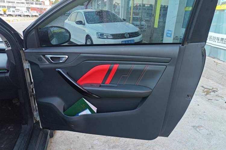 Used Chery New Energy Boundless Pro 2022 301km "Divine Beast" Version with Lithium Iron Phosphate