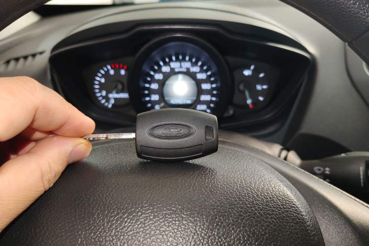 Used Ford Escort 2019 Revised 1.5L Automatic ZhiXiang Version China VI Standard
