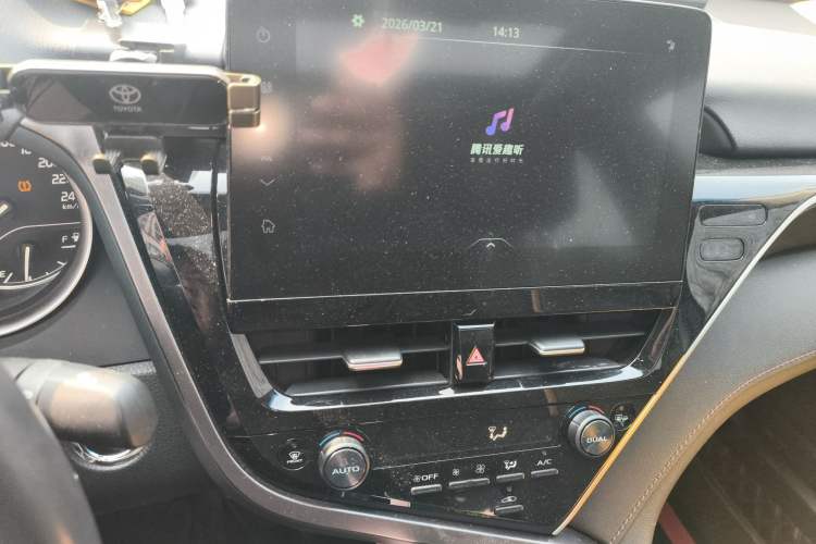 Used Toyota Camry 2021 2.0G Luxury Edition Audio And AC Panel