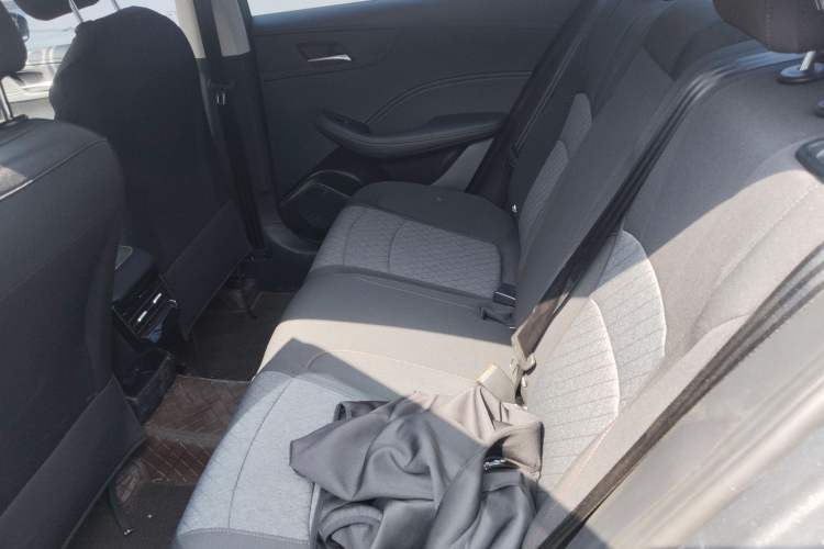 Used Roewe i5 2023 1.5L Manual Comfort Edition