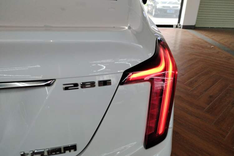 Used Cadillac CT5 2021 Revised 28T Luxury Version
