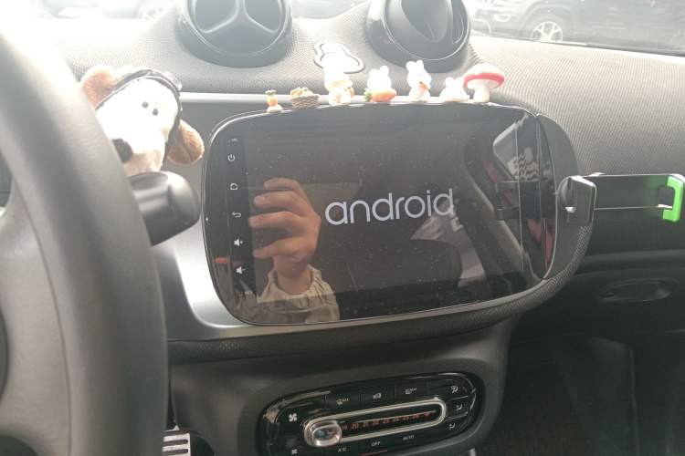 Used smart forfour 2016 1.0L 52 kW Passion Edition
