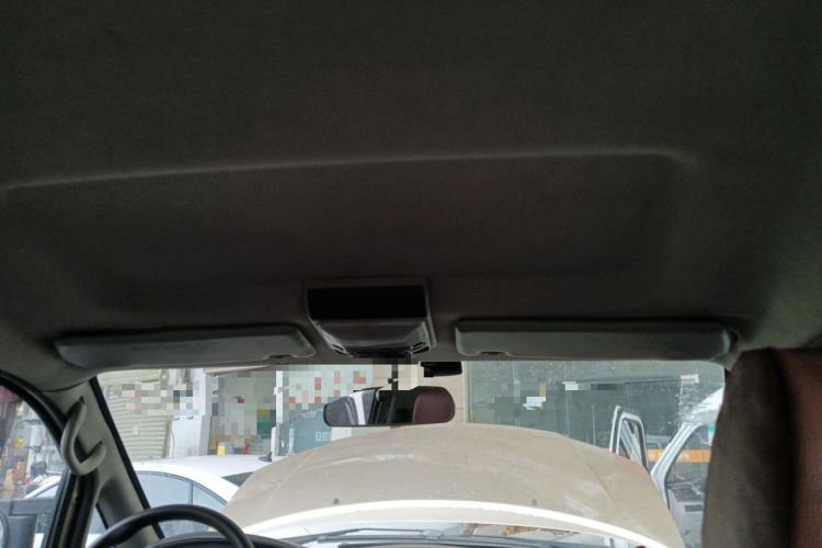 Used FORTHING Lingzhi 2015 M5 Q7 2.0L 7-seat Long-Wheelbase Comfort Model
