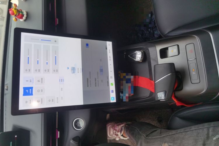 Used CHANGAN Eado DD 2023 Blue Whale NE 1.5T GDI DCT Luxury Edition Audio And AC Panel