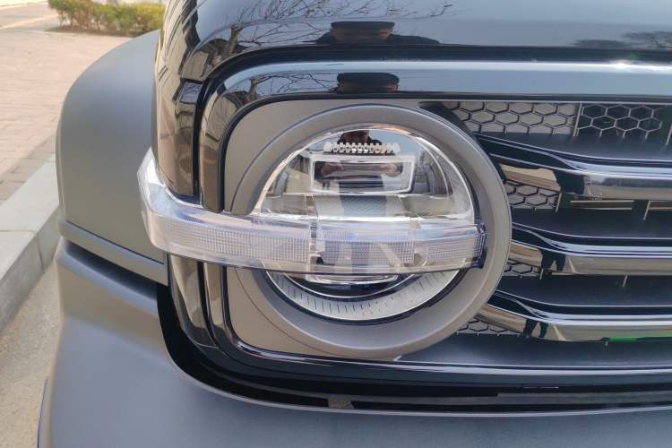 Used Tank 300 New Energy 2025 Hi4-T Right Front Headlight