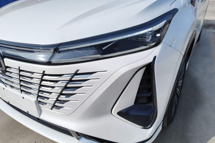 Used Changan CS75 PLUS 2023 3rd Generation 1.5T Automatic Pilot Model
