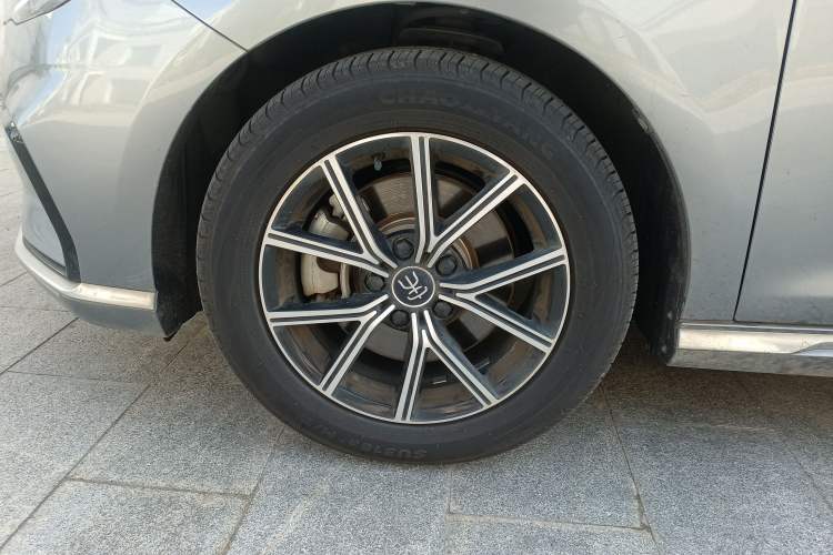 Used BYD Song MAX New Energy 2022 DM-i 105KM Flagship Model
