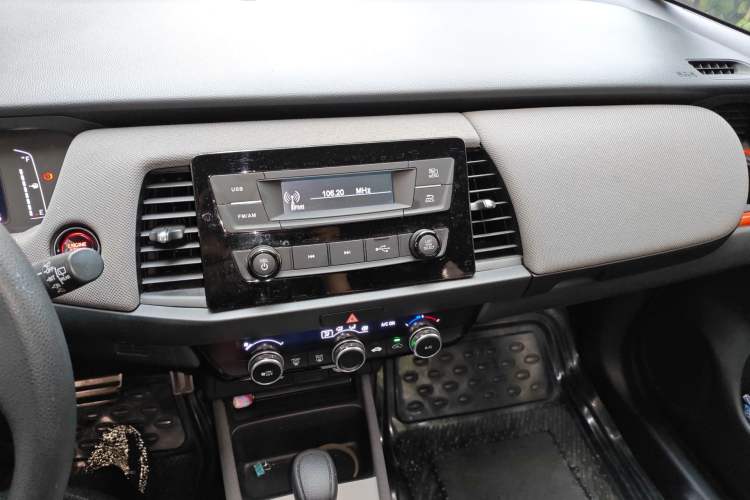 Used Honda LIFE 2021 1.5L CVT SPORT Heartbeat Edition