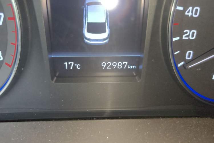 Used Hyundai Mistra 2017 1.6T Automatic Smart GLS China V Standard Odometer Close Up