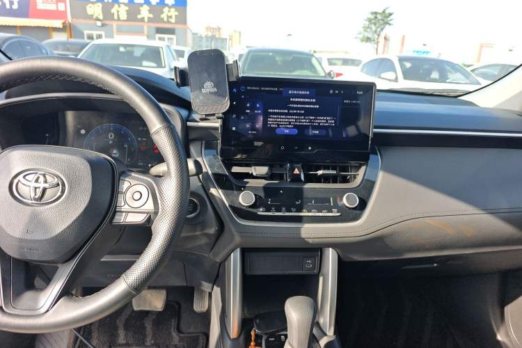 Used Toyota Corolla Cross 2023 2.0L Elite Edition Audio And AC Panel