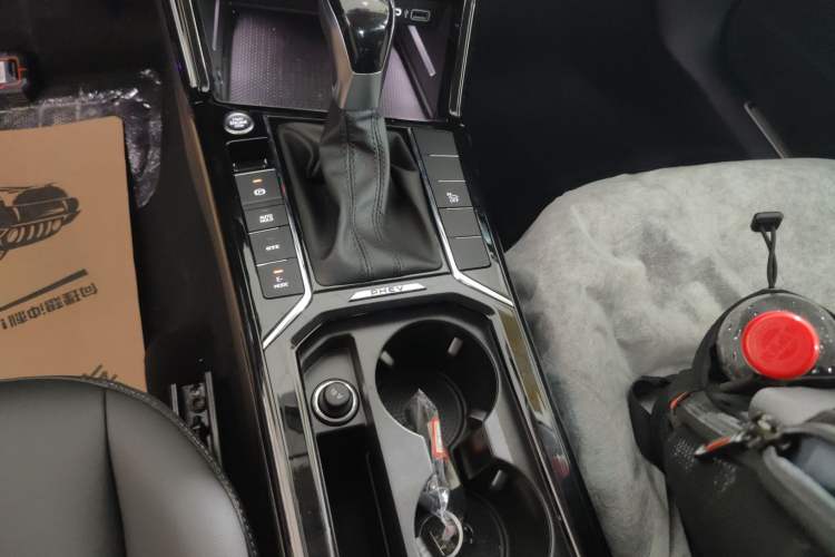 Used Volkswagen Passat New Energy 2025 430 PHEV Hybrid Business Edition
