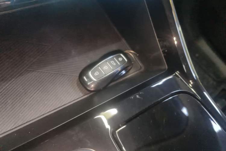 Used Ford Equator Sport New Energy 2025 Platinum Edition Vehicle Key