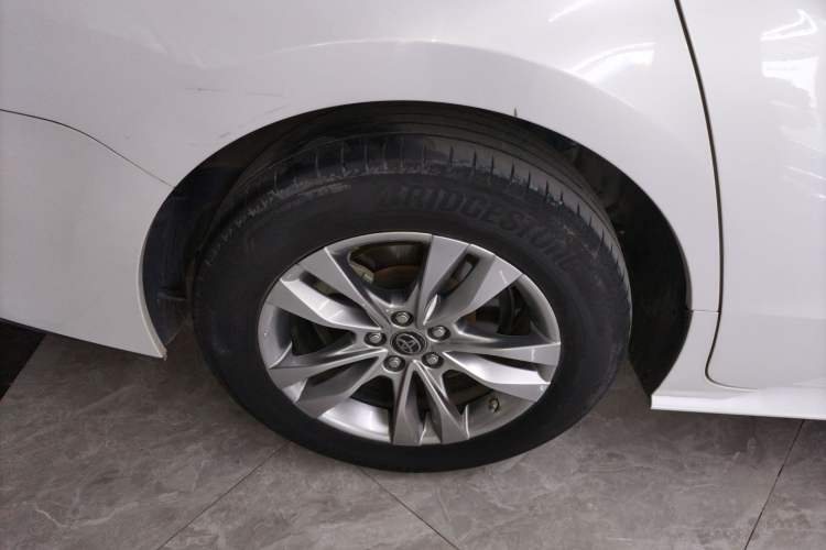 Used Toyota SIENNA 2023 2.5L Hybrid Comfort Edition Exterior 5