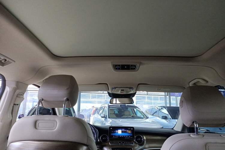 Used Mercedes-Benz V-Class 2022 V 260 Prestige Edition