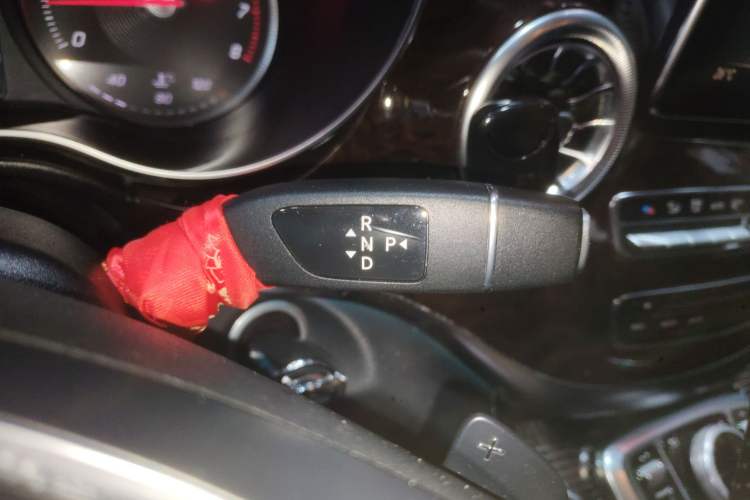 Used Mercedes-Benz V-Class 2017 V 260 L Prestige Extended Edition
