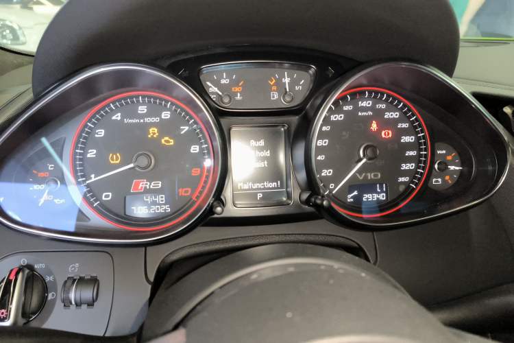 Used Audi R8 2014 5.2 FSI quattro