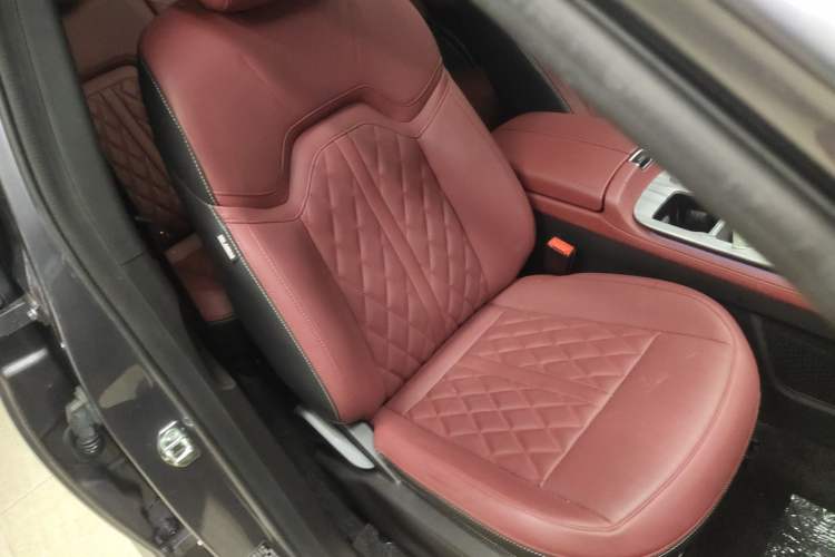 Used JETOUR X70 PLUS 2023 1.5T DCT Brave PLUS 5-Seater