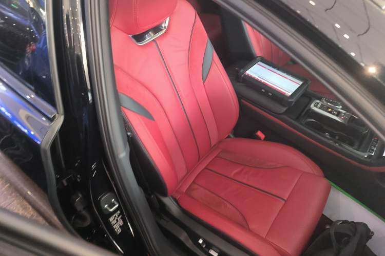 Used Hongqi H6 2023 2.0T ZhiShang Version