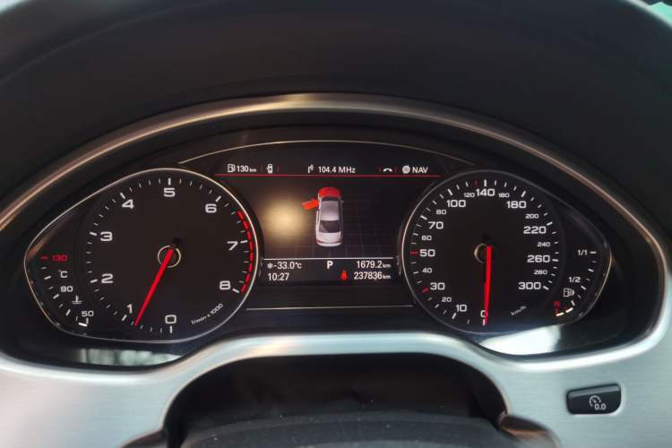 Used Audi A8 2013 A8L 45 TFSI quattro Comfort model