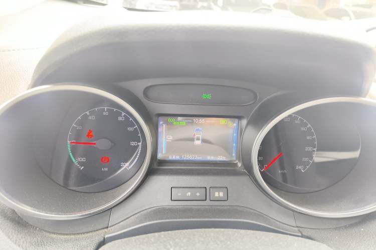 Used BYD Yuan New Energy 2018 EV360 Smart Connect Cool Edition
