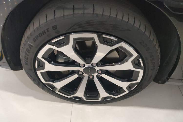 Used AION V 2024 Aion Tyrannosaurus 520 Smart Enjoy Edition