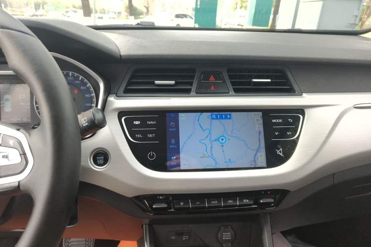 Used Geely Auto Vision X3 2019 Upgraded Model 1.5L CVT Prestige Version