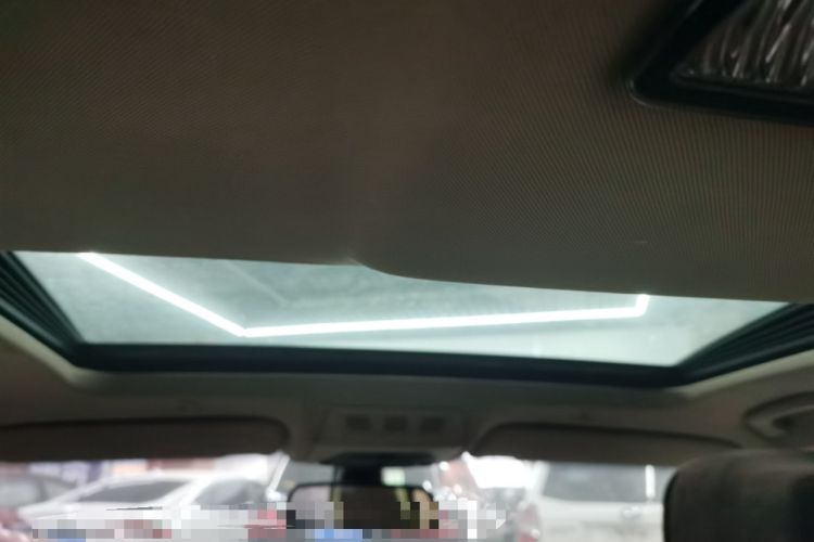 Used BMW 5 Series 2011 528Li Leading Model Headliner