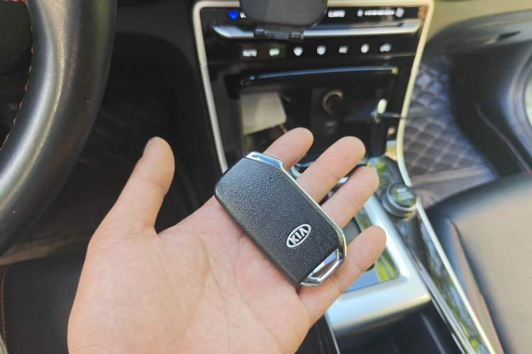 Used Kia KX3 2020 1.5L CVT Trend Edition
