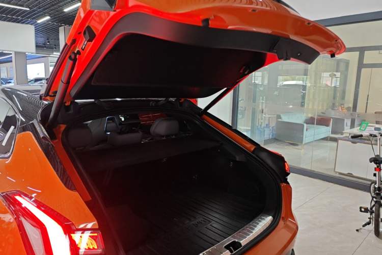 Used Zeekr 001 2024 YOU Edition 100 kWh All-Wheel Drive Trunk