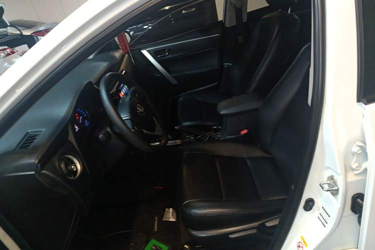 Used Toyota Corolla 2017 Revised Version 1.2T S-CVT GL-i
