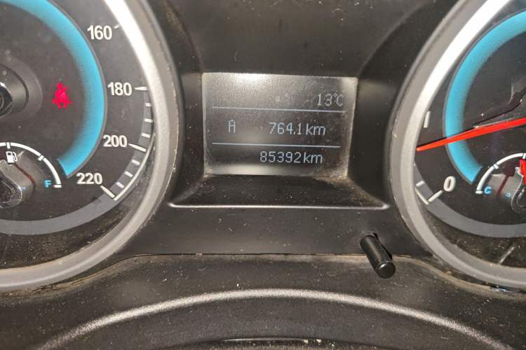 Used Land X5 2013 2.0T Manual Chuanling Edition
