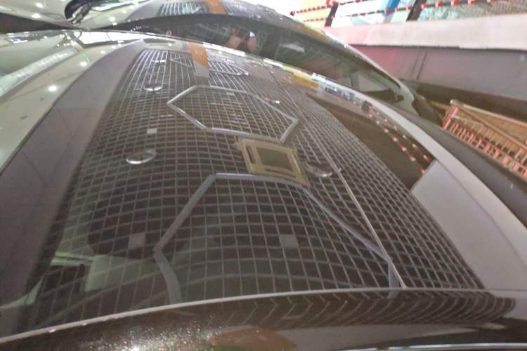 Used Avatr 12 2025 Ultra Extended-Range Edition Roof