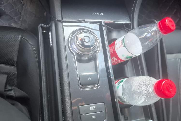 Used Ford Taurus 2015 EcoBoost 245 Luxury Model Gear Lever