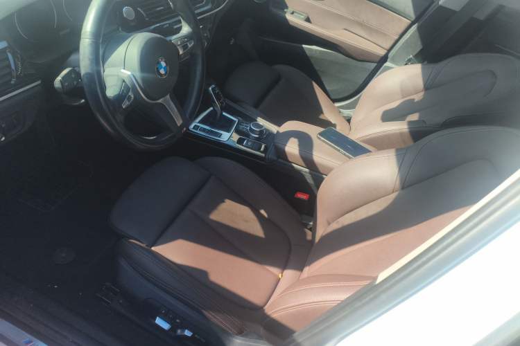 Used BMW 1 Series 2021 120i M Sport Night Edition Left Front Seat