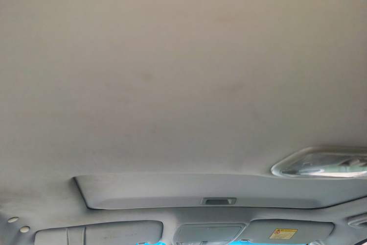 Used Geely Auto Classic Emgrand 2013 Hatchback 1.5L Manual Entry-Level Model