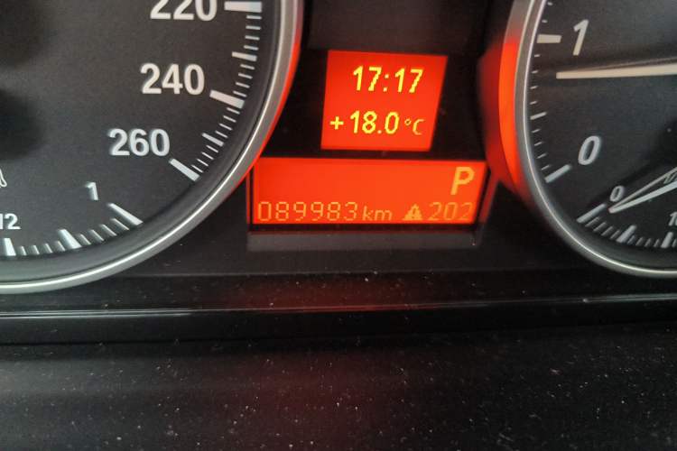 Used BMW X1 2014 sDrive18i Leading Model