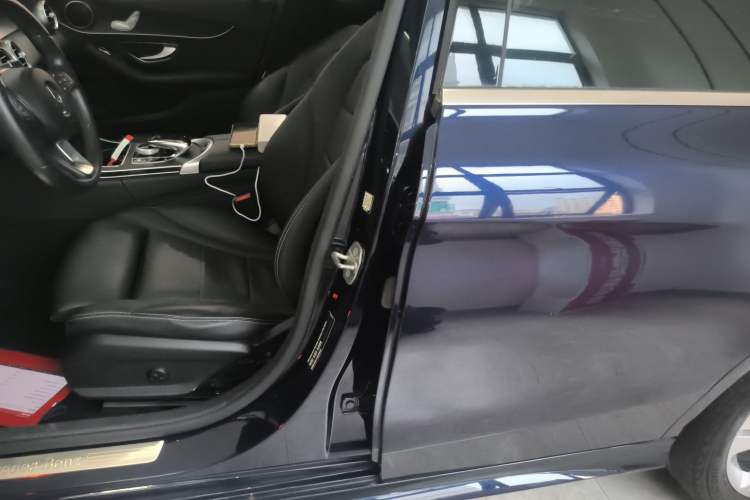 Used Mercedes-Benz C-Class (Import) 2017 Facelift C 180 Estate