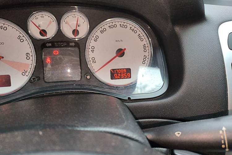 Used Peugeot 307 2012 Hatchback 1.6L Automatic Comfort Edition Odometer Close Up