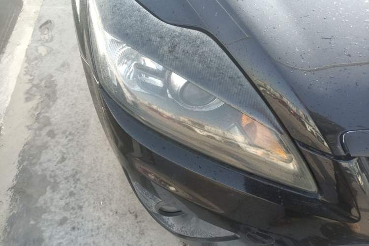 Used Ford Focus 2011 Hatchback 1.8L Automatic Fashion Edition Right Front Headlight