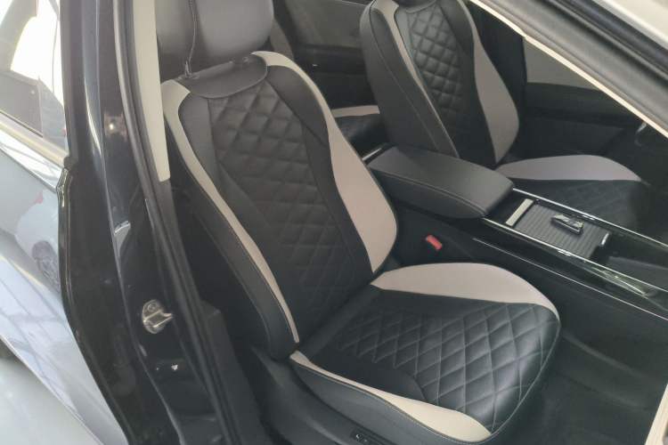 Used Volkswagen ID.6 CROZZ 2022 Long-Range PRO Edition