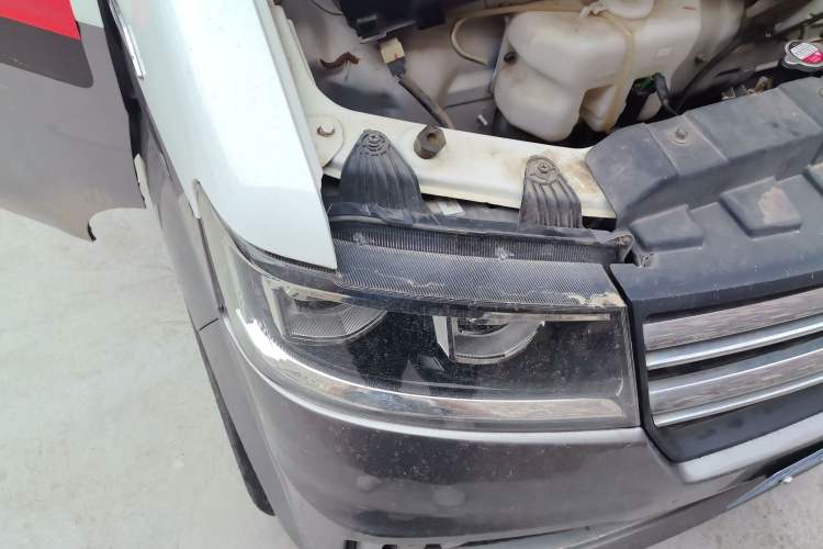 Used Jinbei New Hiace X30L 2019 1.5L Cargo Van Wealth Edition China VI SWC15M
