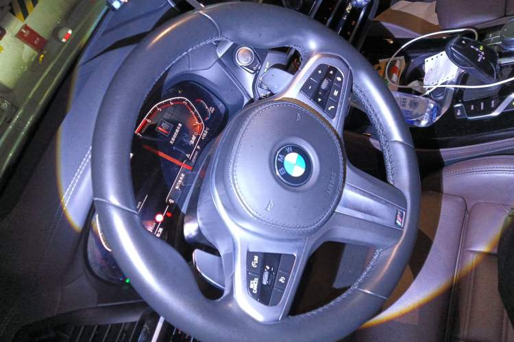 Used BMW X4 2020 xDrive25i M Sport Package Steering Wheel