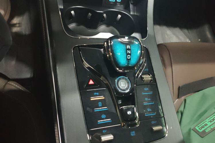 Used BYD Han 2023 DM-i Champion Edition 121KM Prestige Model
