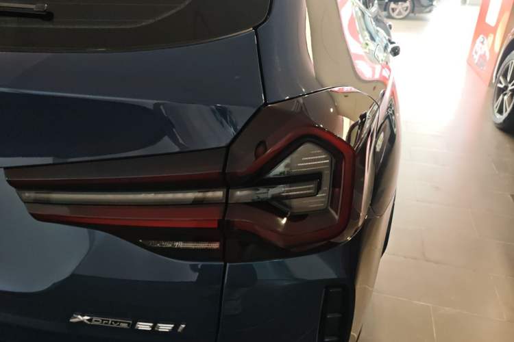 Used BMW X3 2022 xDrive25i M Sport Package Right Rear Taillight