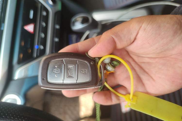 Used Hyundai Elantra (6th Generation / Lingdong) 2016 1.6L Automatic ZhiXuan – Elite Version